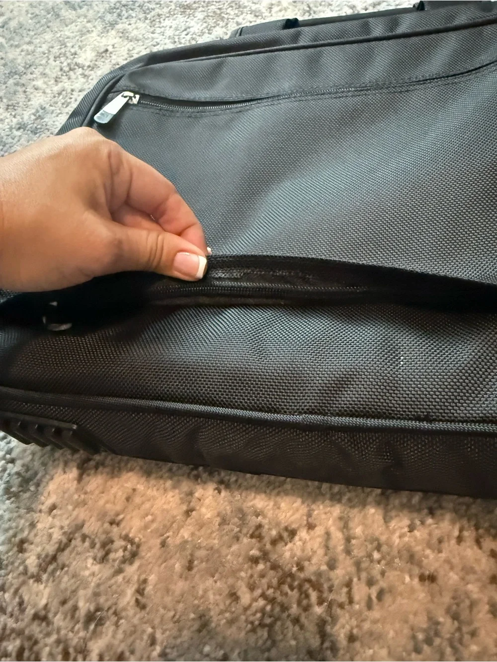 Dell Black Nylon Laptop Briefcase with Front Organizer Pocket